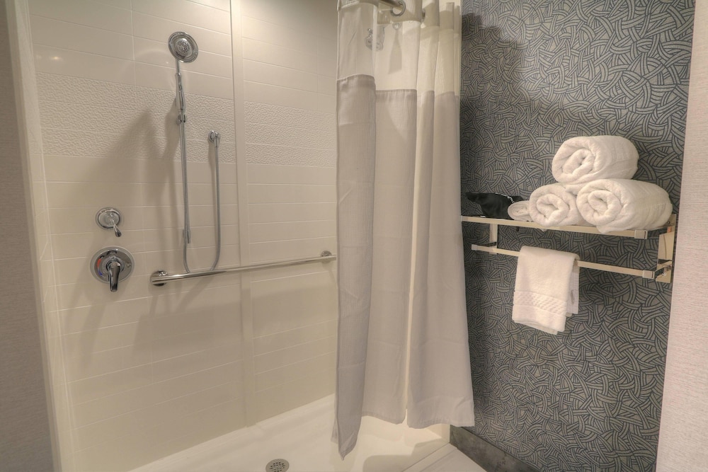 fairfield inn and suites by marriott gatlinburg downtown