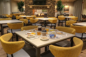 fairfield inn and suites by marriott gatlinburg downtown