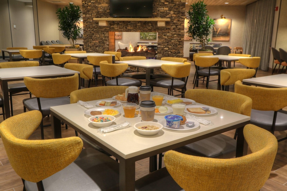 fairfield inn and suites by marriott gatlinburg downtown