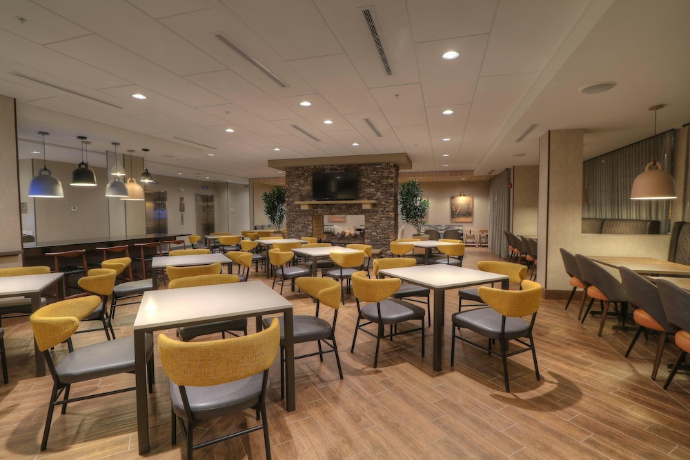 fairfield inn and suites by marriott gatlinburg downtown