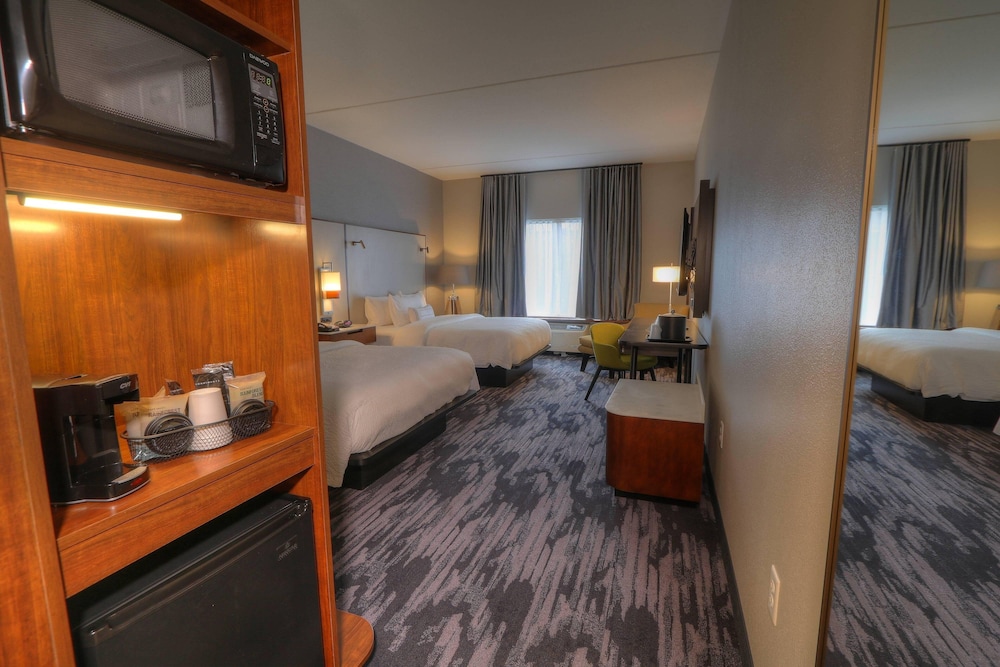 fairfield inn and suites by marriott gatlinburg downtown