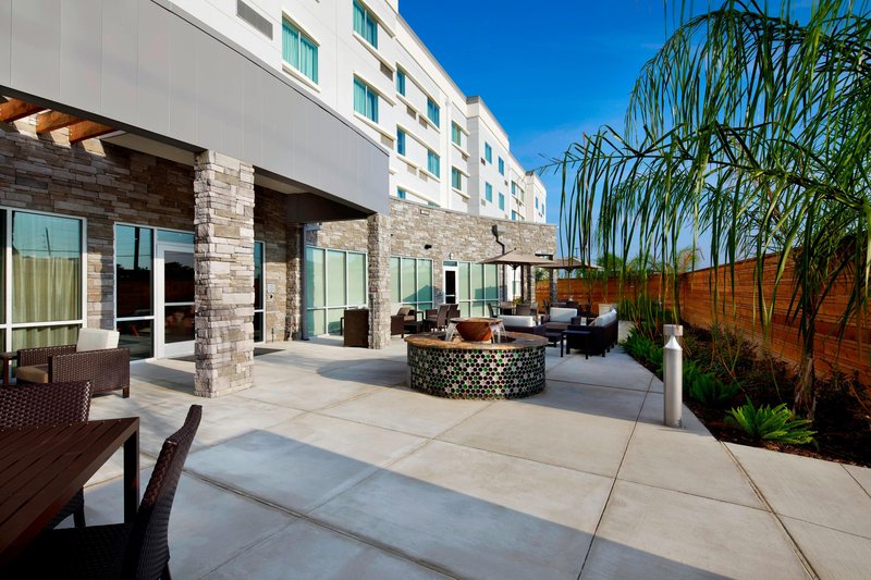 courtyard by marriott houston intercontinental airport