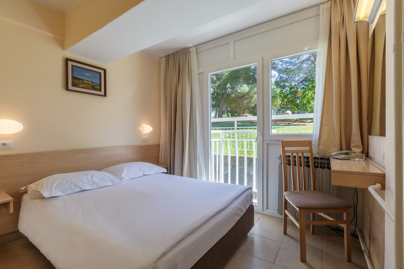hotel delfin plava laguna