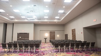 holiday inn and suites joliet southwest by ihg