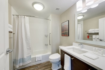 towneplace suites by marriott kansas city liberty