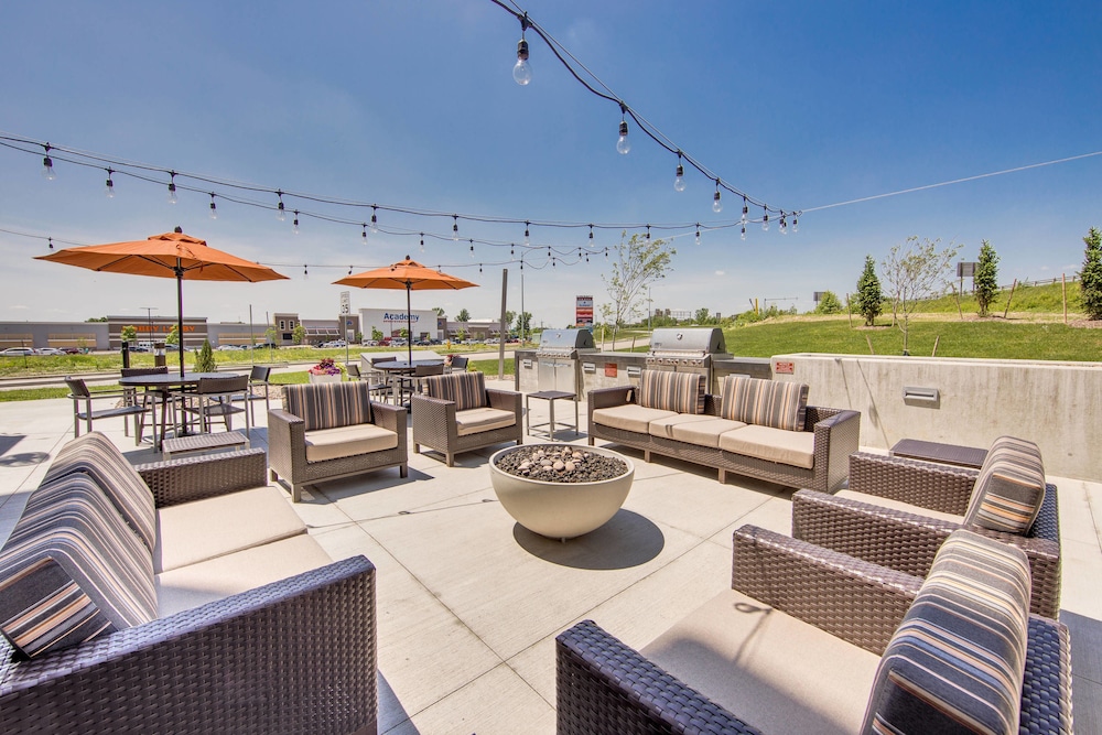 towneplace suites by marriott kansas city liberty
