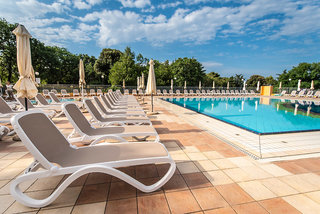 arena hotel holiday