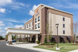 comfort inn and suites at crossplex village