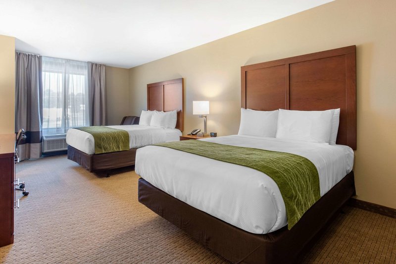 comfort inn and suites at crossplex village