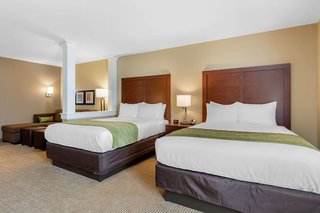 comfort inn and suites at crossplex village