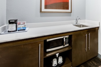 hampton inn and suites fort worth downtown