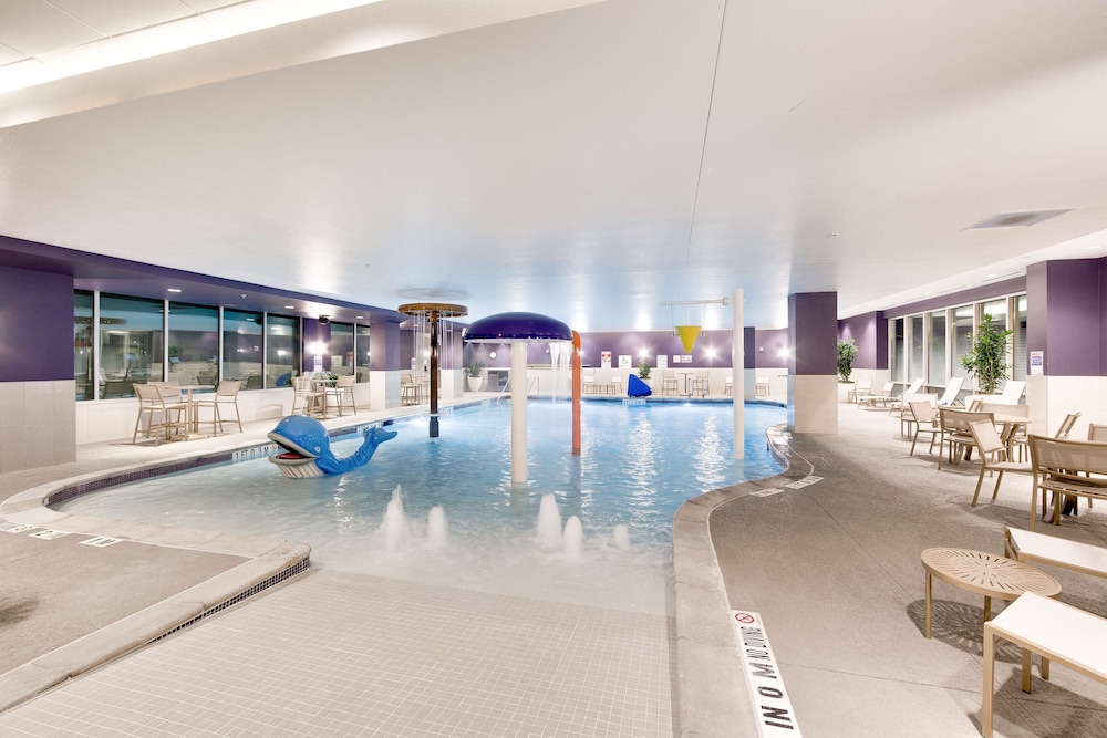 hampton inn and suites fort worth downtown