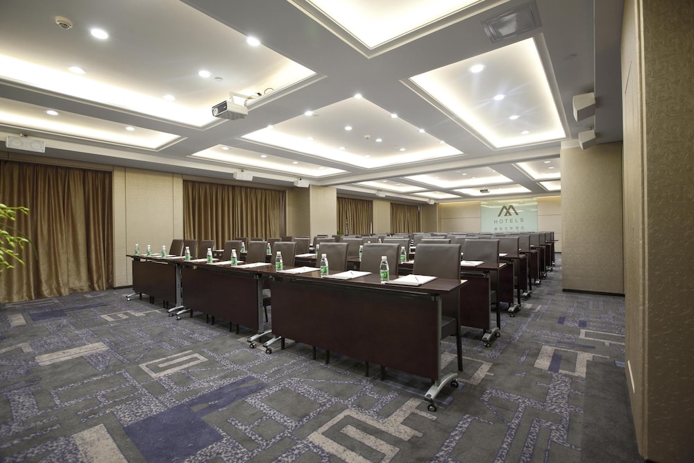 modern classic hotel