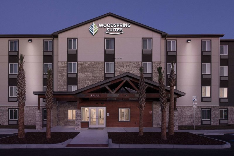 extended stay america select suites tampa brandon east