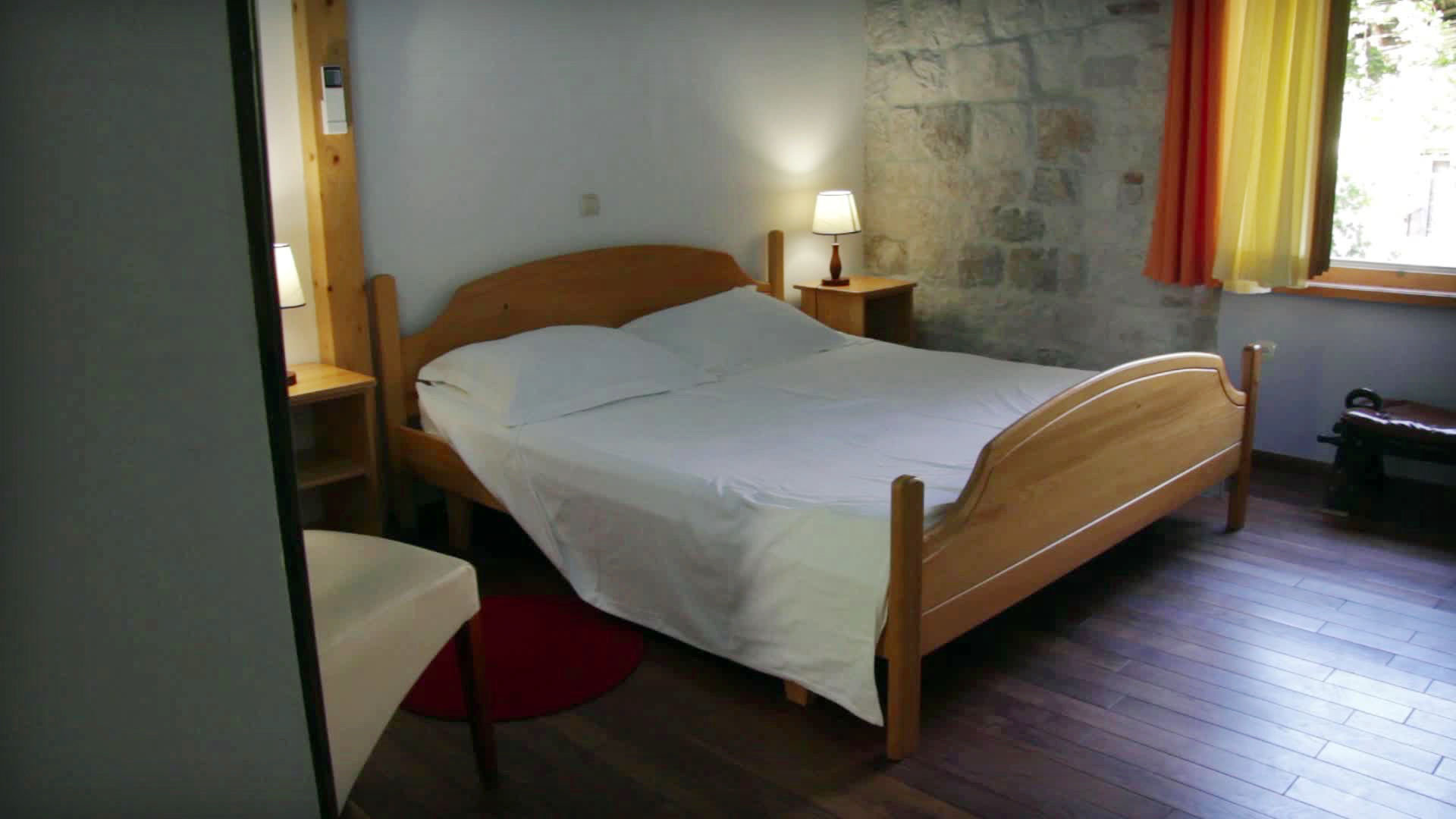 heritage hotel tragos