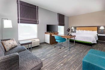 hampton inn and suites tallahassee capitol university