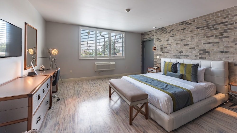 lexen hotel north hollywood