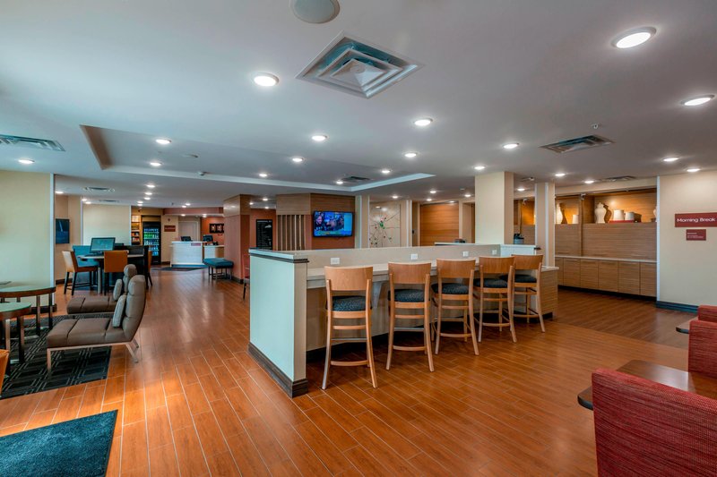 towneplace suites by marriott lexington keeneland airport