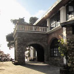 Rokeby Manor,Mohan Chatti>>Dehradun,4 star