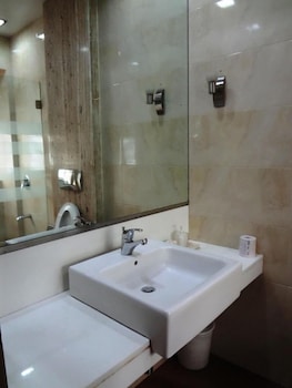 regent hotel
