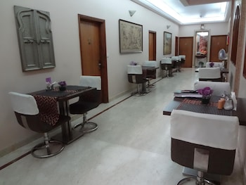 regent hotel
