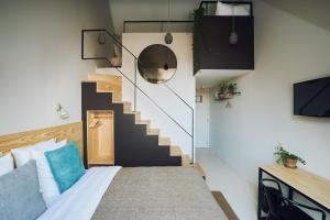 Latroupe Jardin Secret,Ixelles>>Brussels,3 star