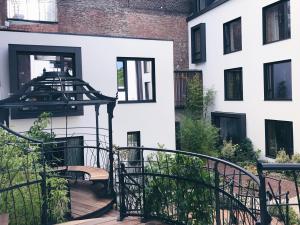Latroupe Jardin Secret,Ixelles>>Brussels,3 star