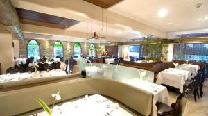 Sai Palace Hotel,Andheri East, Mumbai,3 star