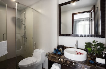 ogallery premier hotel and spa