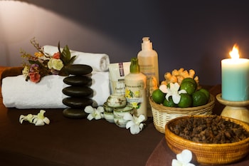 ogallery premier hotel and spa