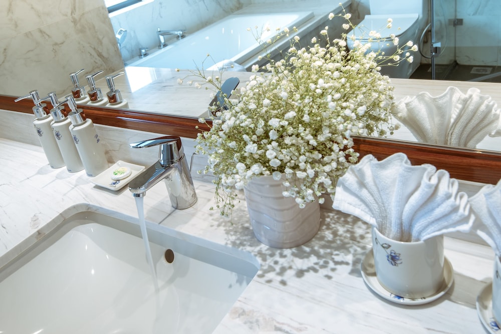 dream hotel and apartment