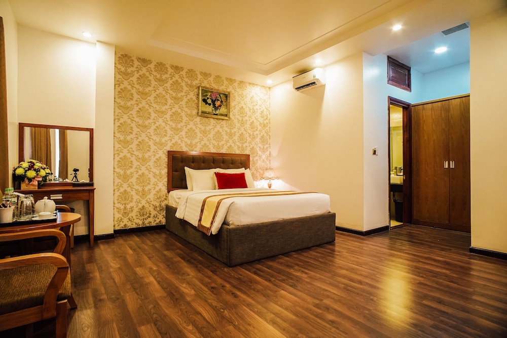 new space hotel airport