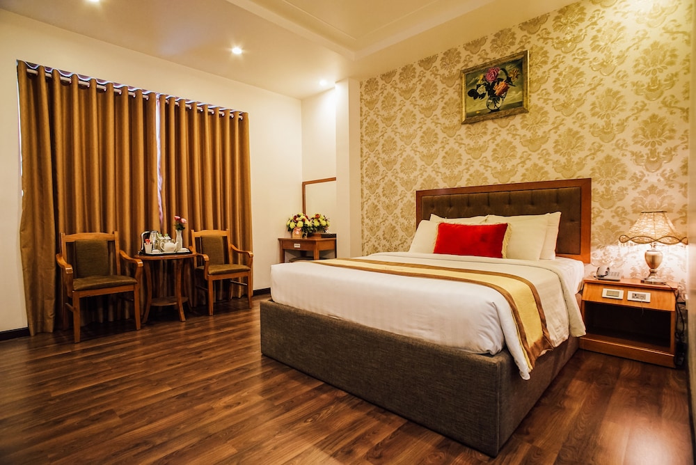 new space hotel airport