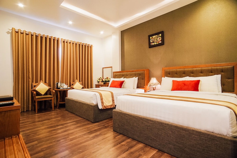 new space hotel airport