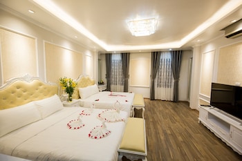 little hanoi deluxe hotel