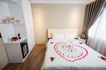 little hanoi deluxe hotel