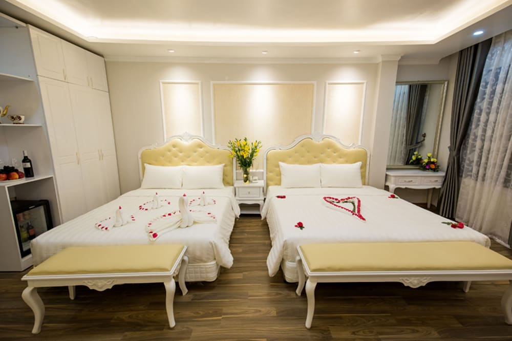 little hanoi deluxe hotel