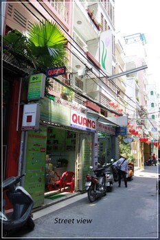 quang saigon hotel