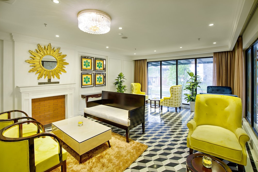 the herriott hotel and suite danang