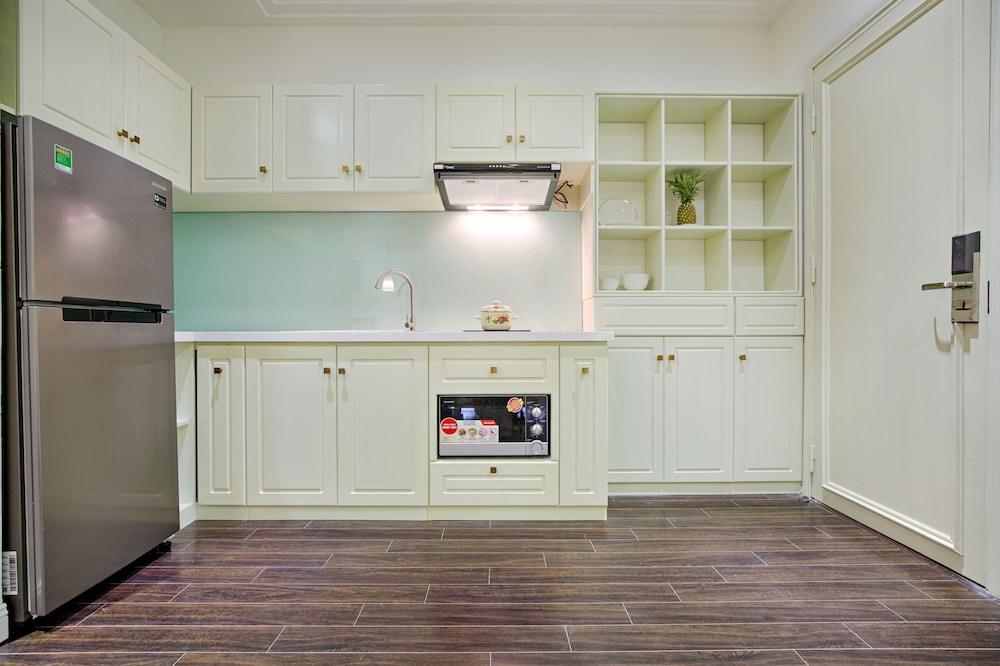 the herriott hotel and suite danang