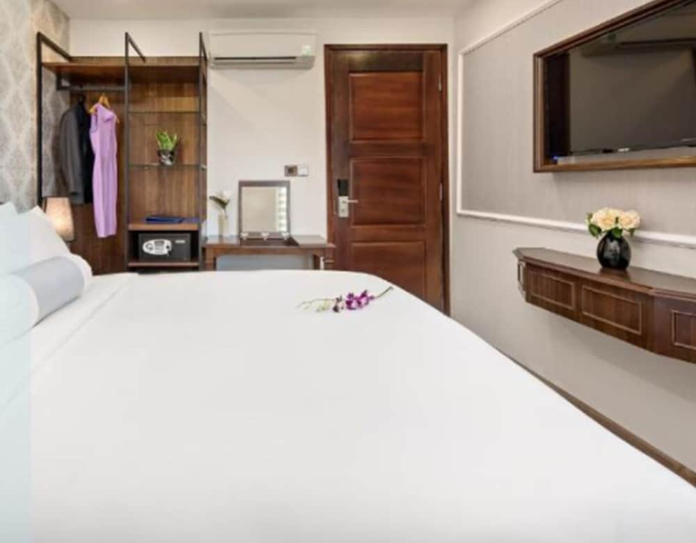 halina hotel and apartment