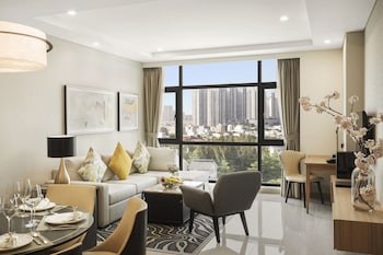 oakwood residence saigon