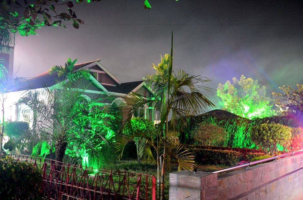 shaira garden resort