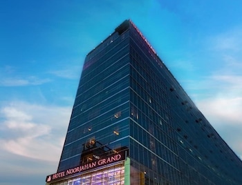 hotel noorjahan grand