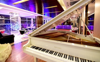 hotel noorjahan grand