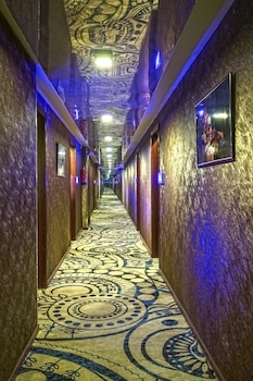 hotel noorjahan grand