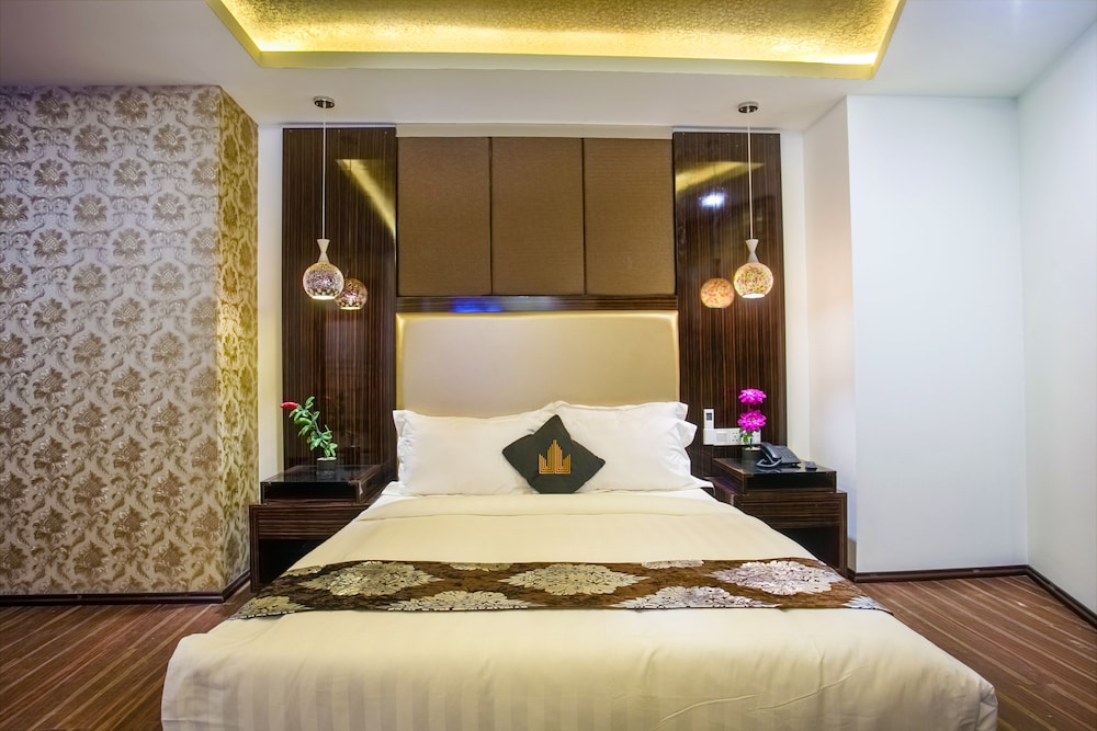 hotel noorjahan grand