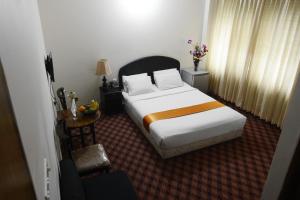 Hotel Holiday Xpress,Kamarpara>>Dhaka,3 star