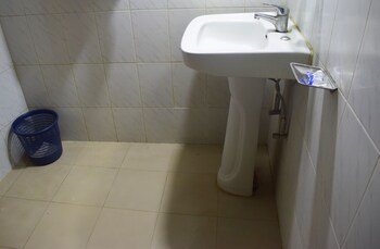 hotel givenci international