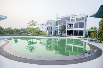 Sks Inn,Rangpur>>Gaibandha,4 star